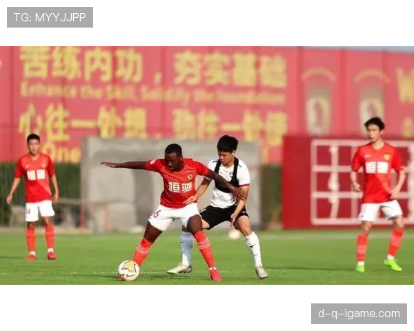 上海海港本土核心强势回归，助力球队冲刺新赛季目标