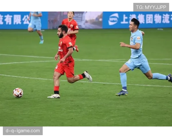 上海海港强势领跑中超，赛季表现惊艳