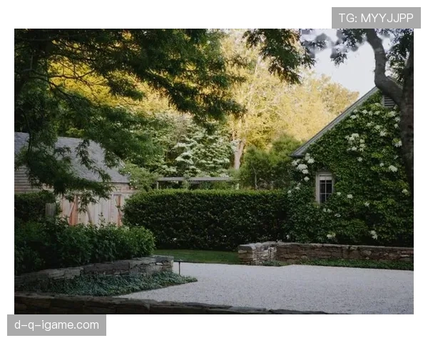 扎克拉文赛场外的豪宅照片又泄露了？这生活跟普通人差太远了吧！